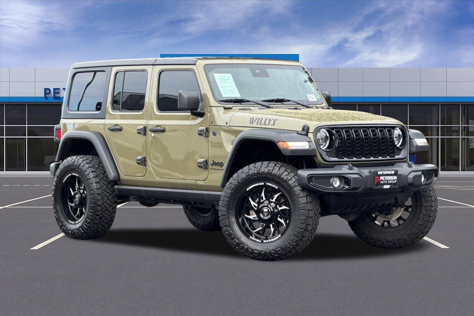 2025 Jeep Wrangler 4-Door Willys 4x4