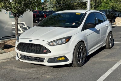 2017 Ford Focus ST ST