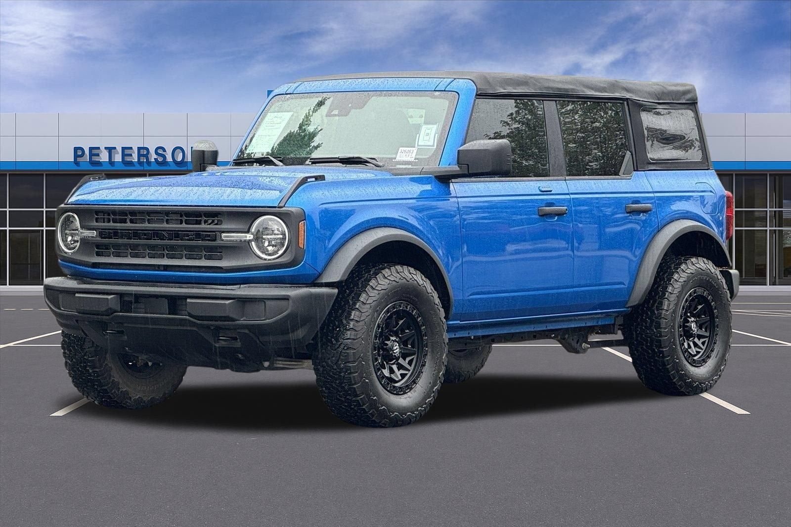 2023 Ford Bronco Base