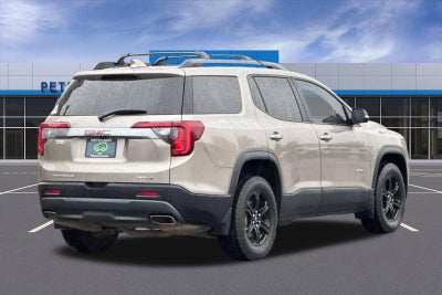 2023 GMC Acadia AT4