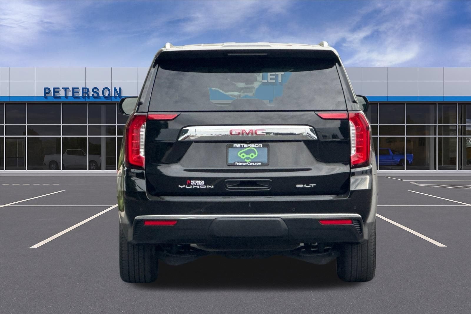 2023 GMC Yukon SLT