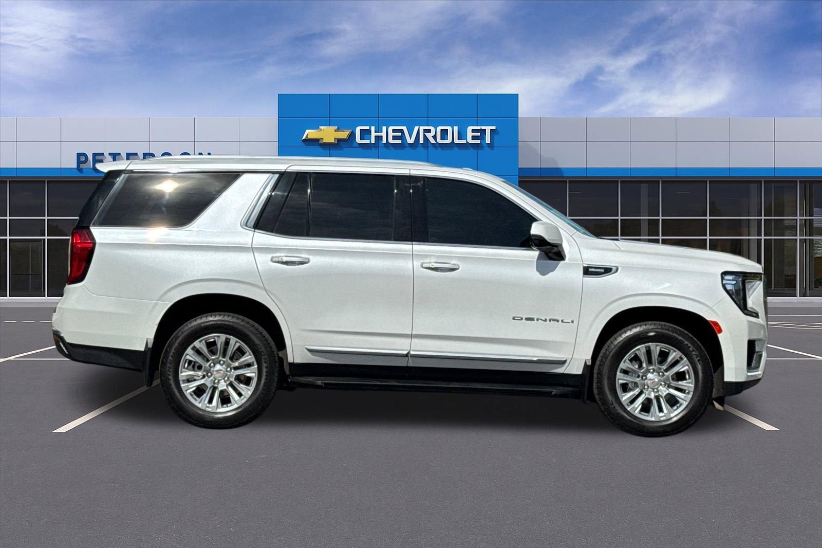 2023 GMC Yukon Denali