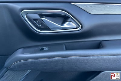 2023 GMC Yukon XL AT4