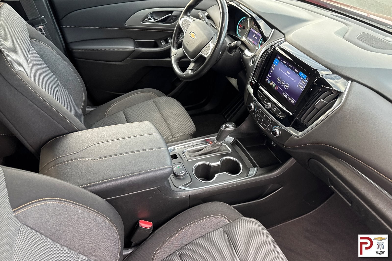 2020 Chevrolet Traverse LT Cloth