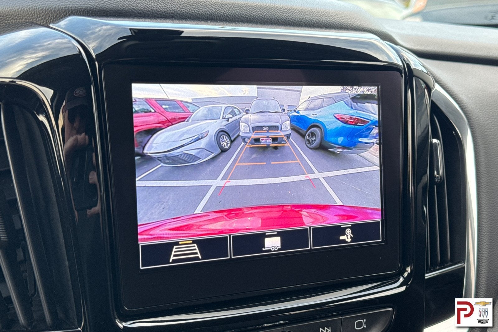 2020 Chevrolet Traverse LT Cloth