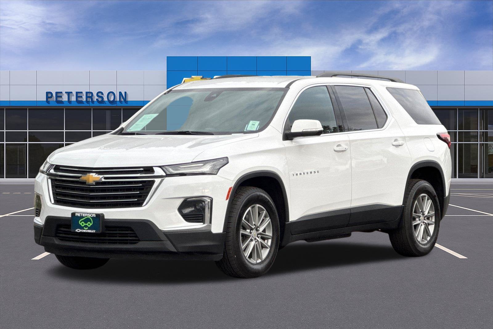 2023 Chevrolet Traverse LT Cloth