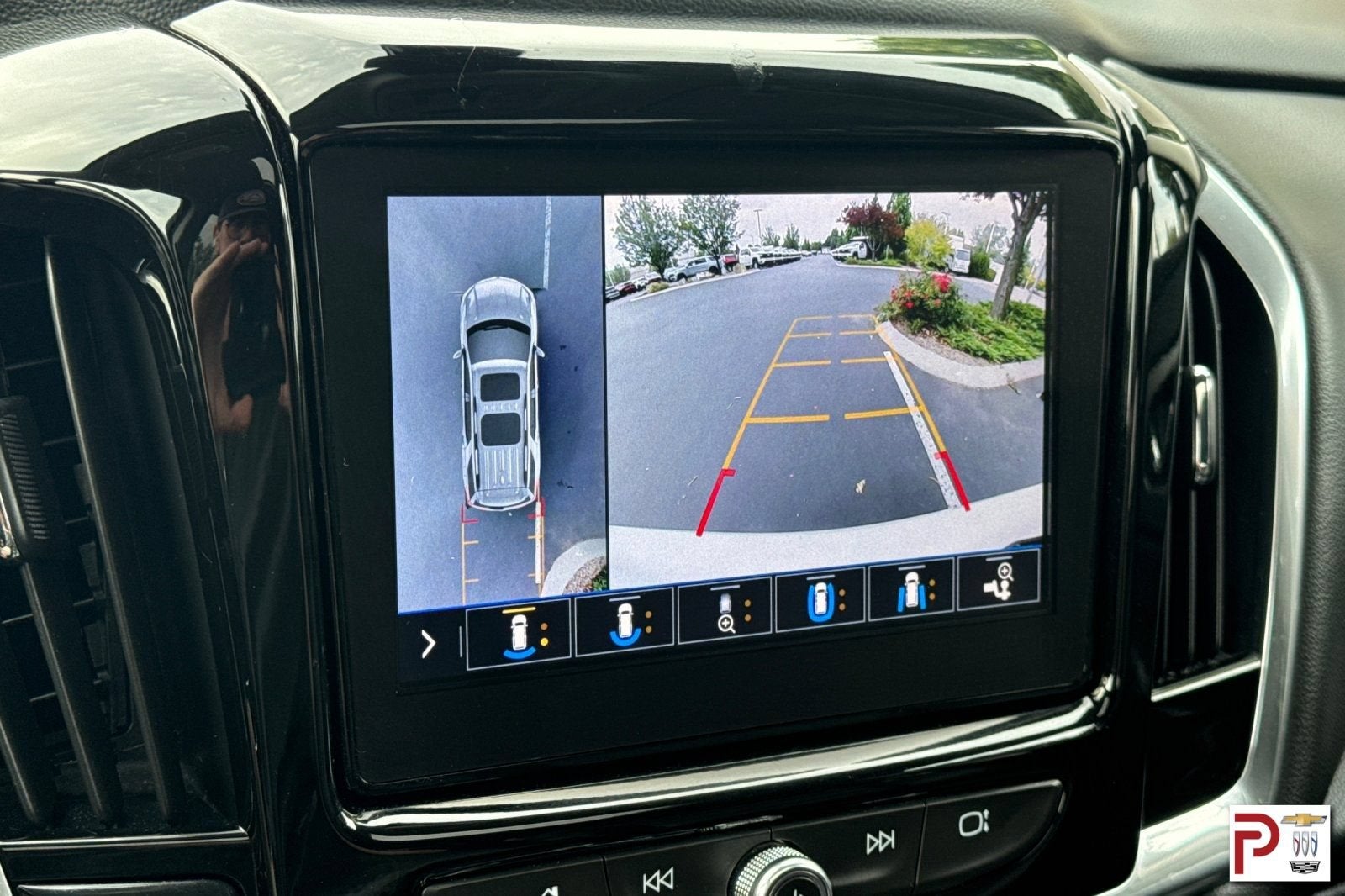 2021 Chevrolet Traverse Premier