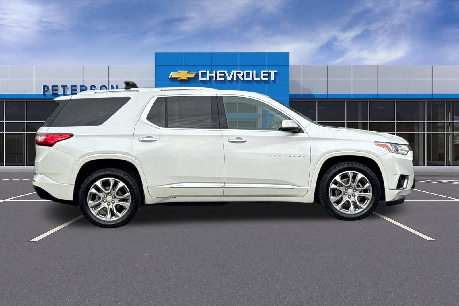 2021 Chevrolet Traverse Premier