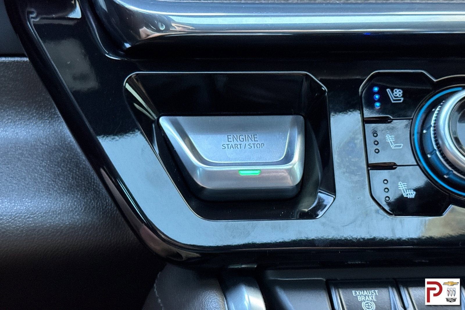 2024 GMC Sierra 3500 HD Denali