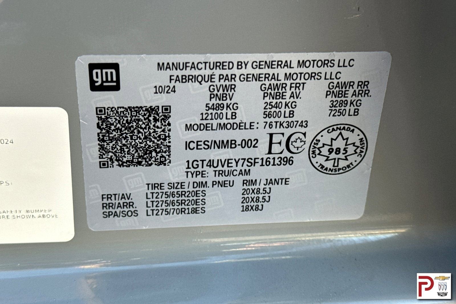 2025 GMC Sierra 3500 HD AT4