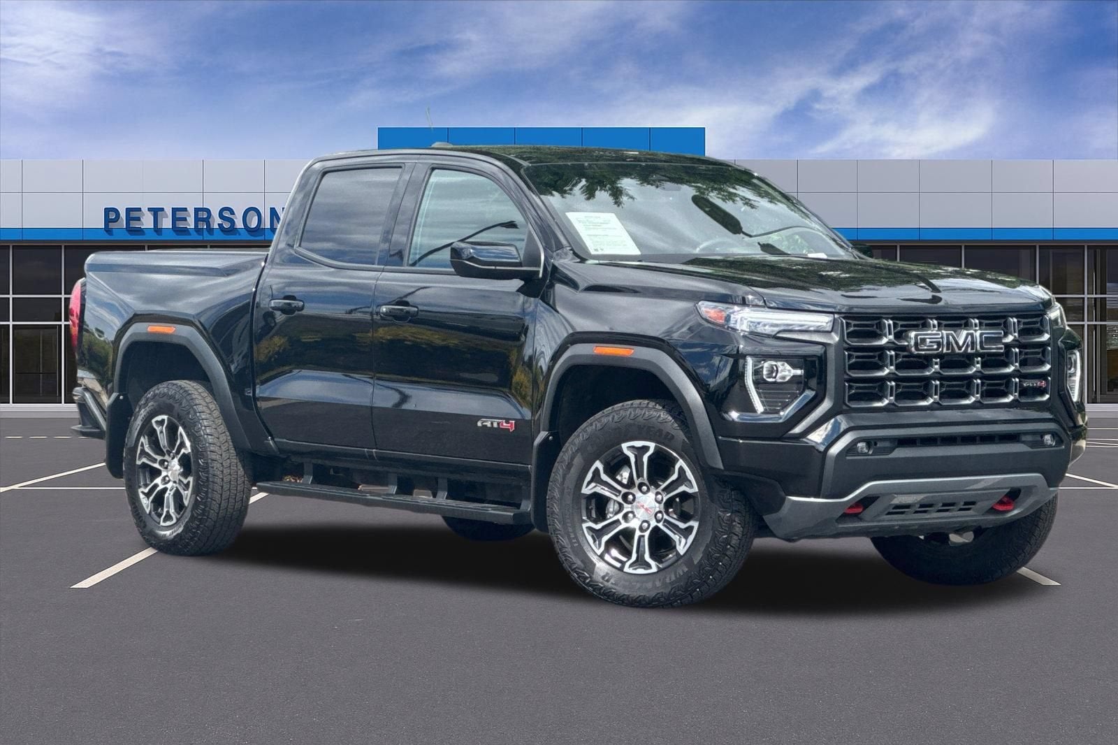 2025 GMC Canyon AT4