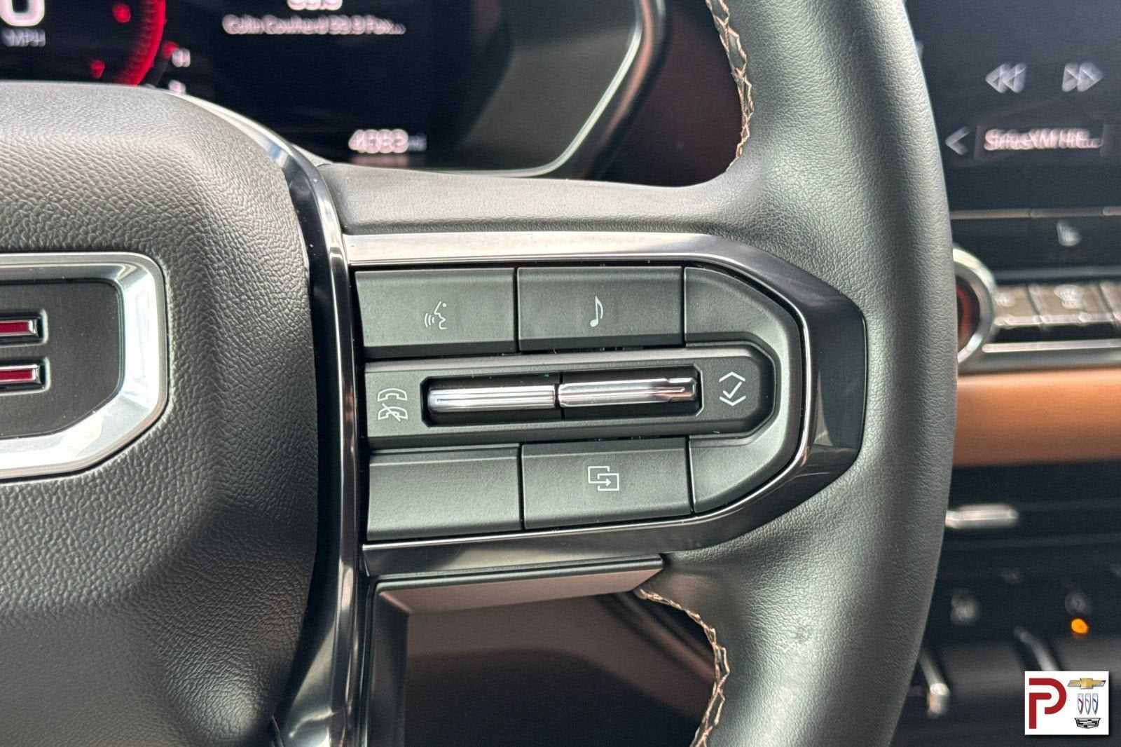 2025 GMC Canyon AT4