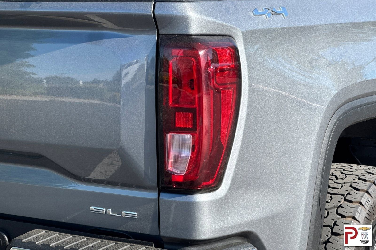 2020 GMC Sierra 1500 SLE