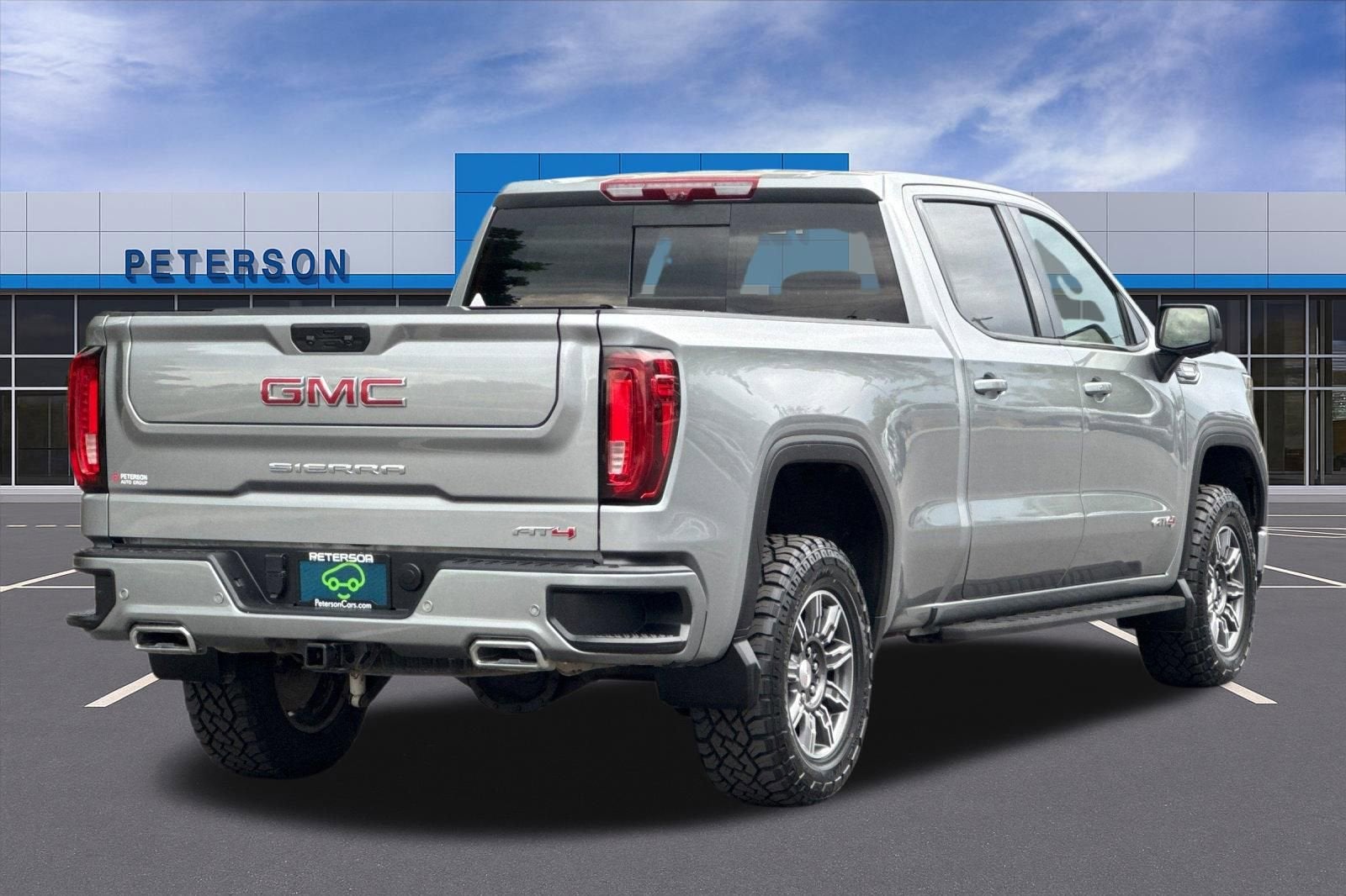 2024 GMC Sierra 1500 AT4