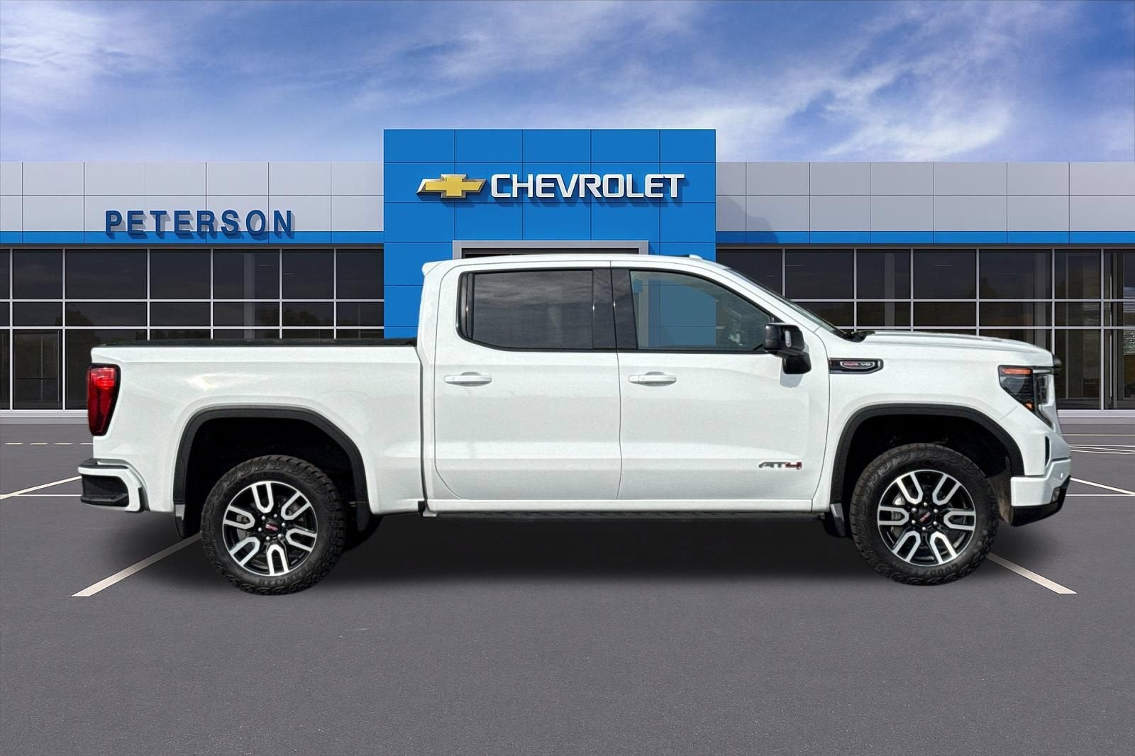 2024 GMC Sierra 1500 AT4