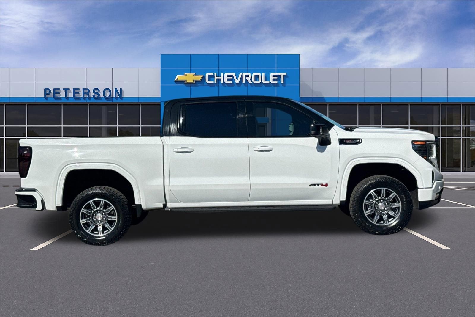 2024 GMC Sierra 1500 AT4