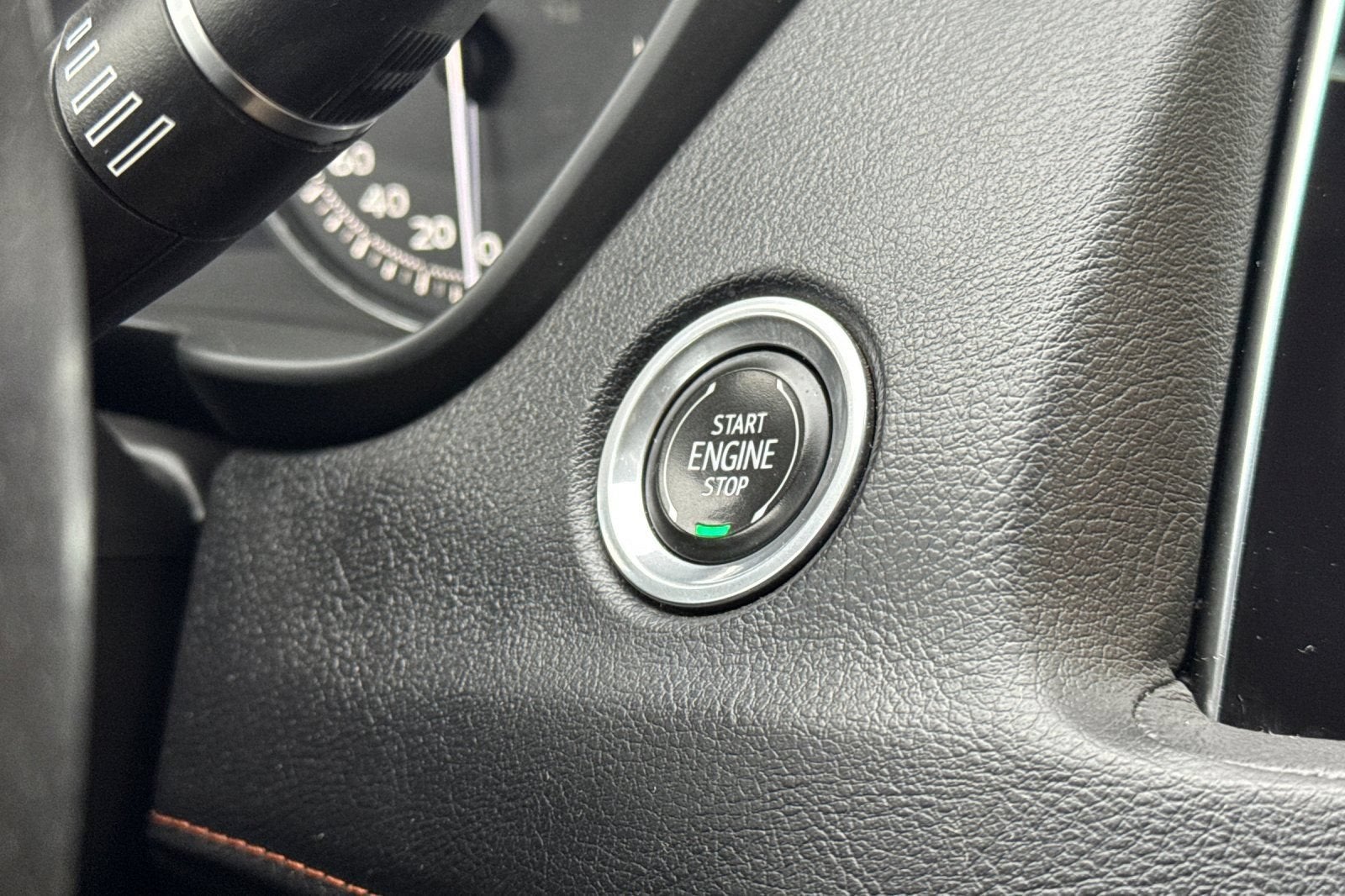 2023 Cadillac XT4 AWD Sport