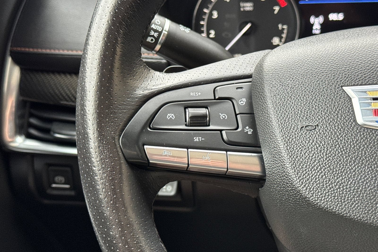 2023 Cadillac XT4 AWD Sport