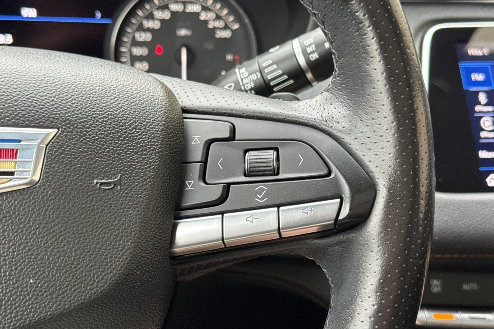2023 Cadillac XT4 AWD Sport