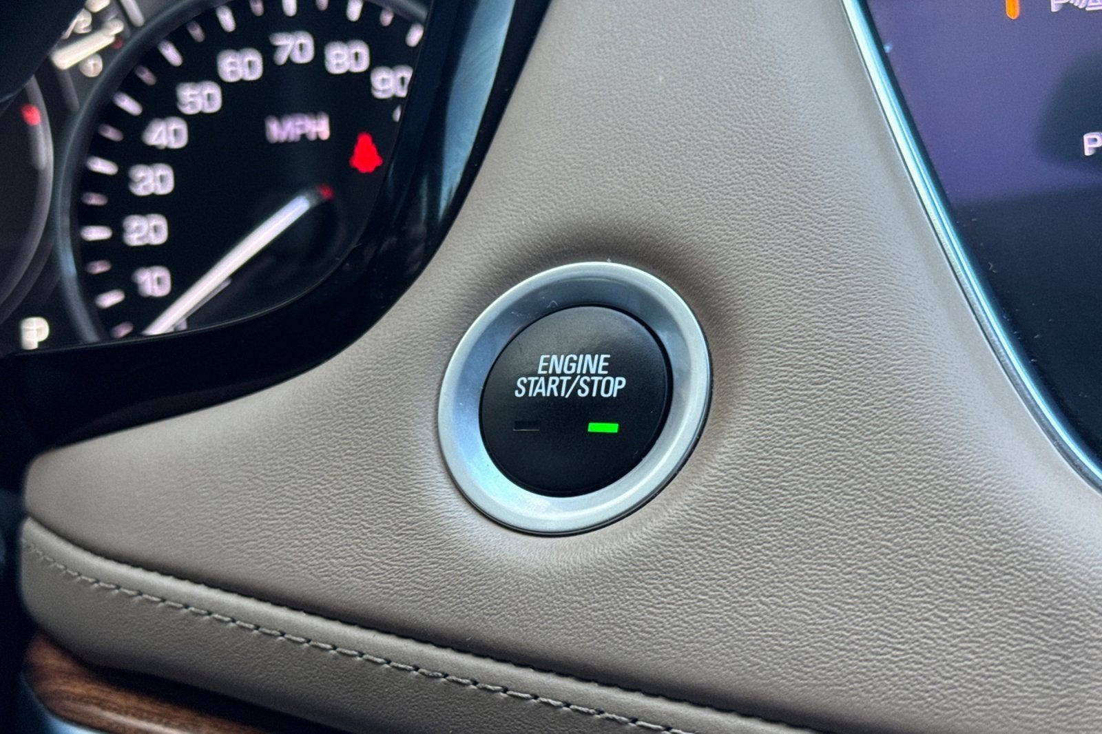 2019 Cadillac XT5 Platinum AWD