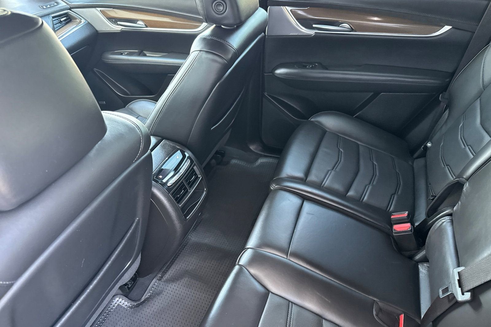 2023 Cadillac XT5 Sport