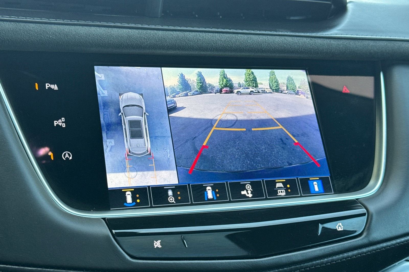 2023 Cadillac XT5 Sport