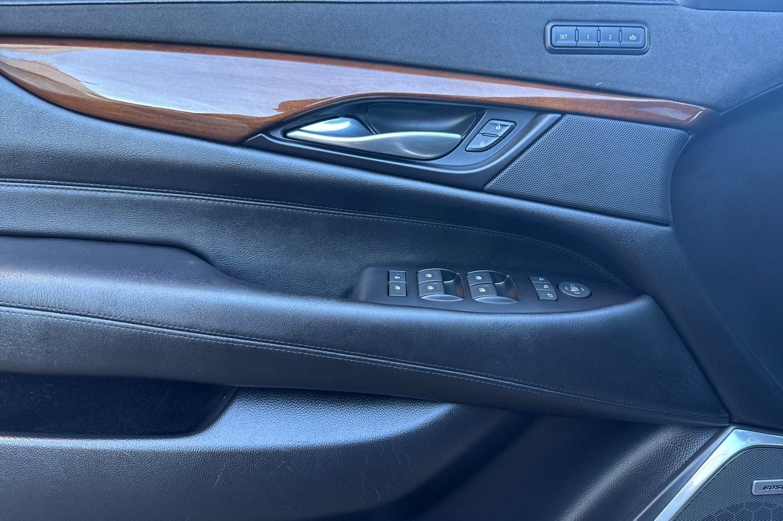 2020 Cadillac Escalade Premium Luxury