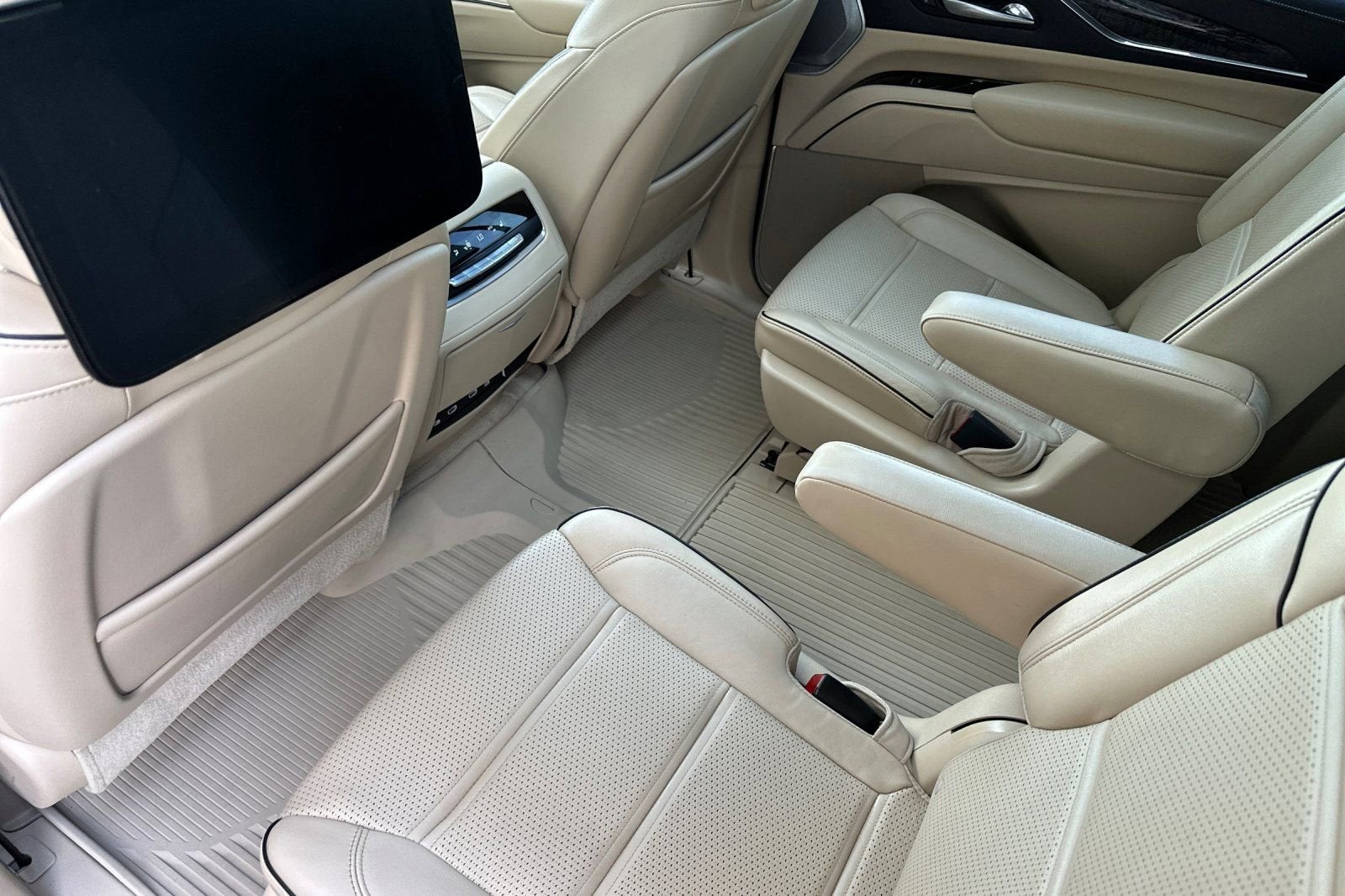 2021 Cadillac Escalade ESV Premium Luxury