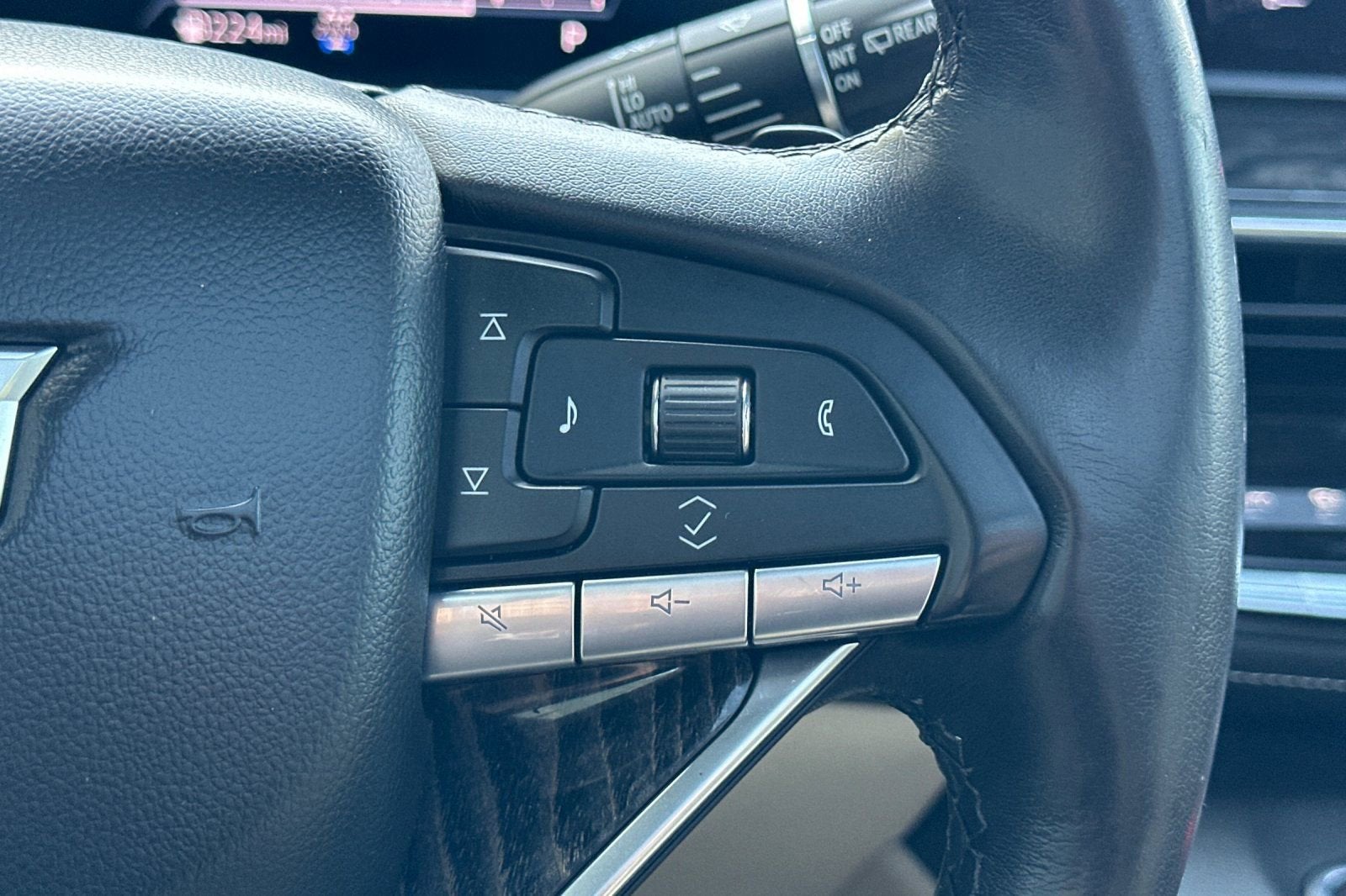 2021 Cadillac Escalade ESV Premium Luxury