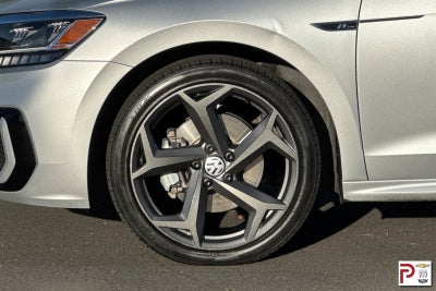 2021 Volkswagen Passat 2.0T R-Line