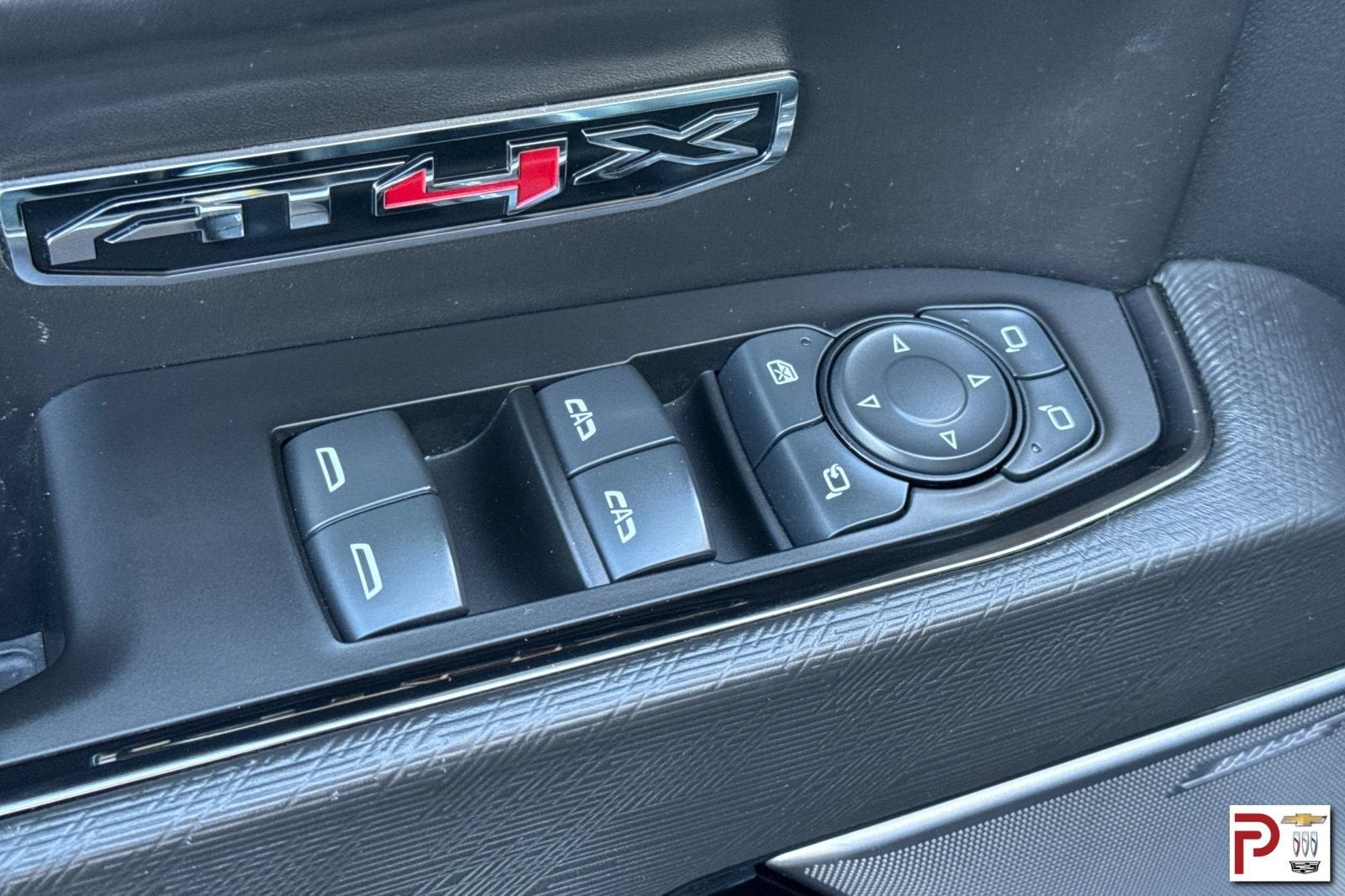 2023 GMC Sierra 1500 AT4X