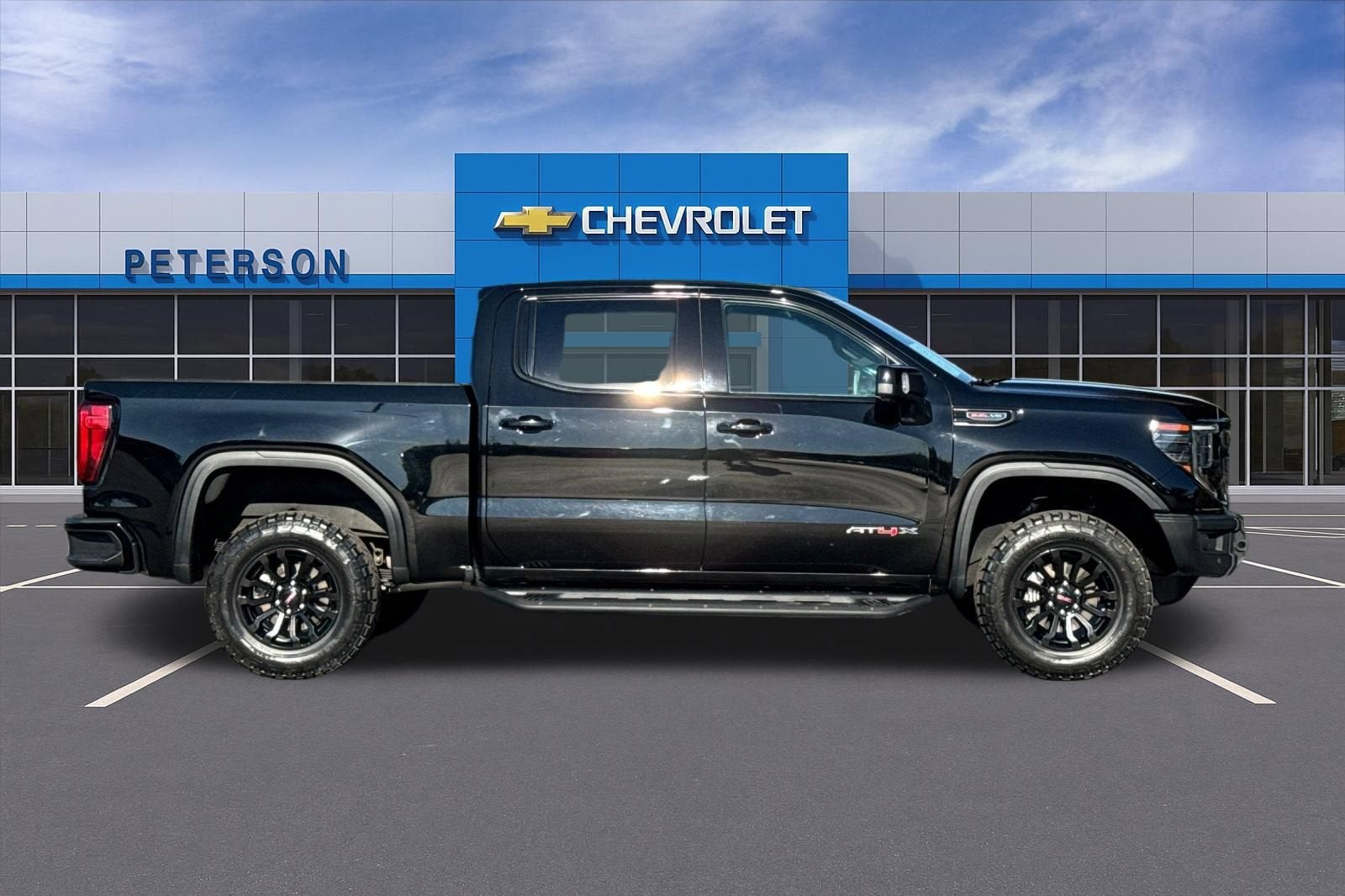 2023 GMC Sierra 1500 AT4X