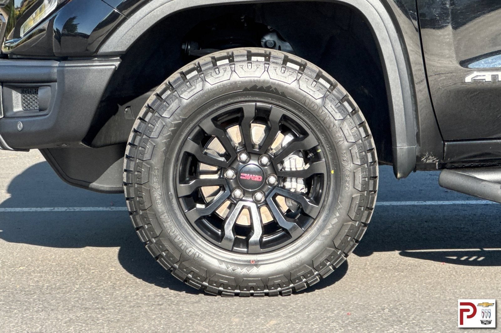 2023 GMC Sierra 1500 AT4X