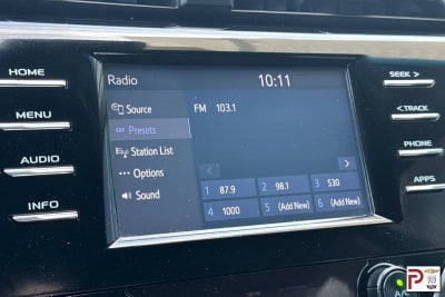 2018 Toyota Camry SE