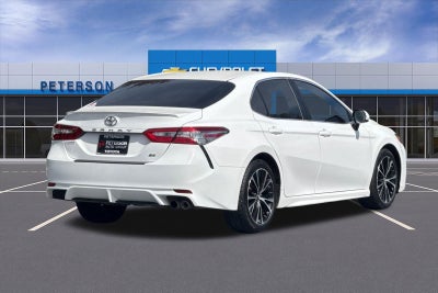 2018 Toyota Camry SE