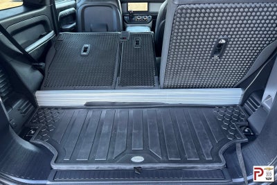 2023 Land Rover Defender 90 X-Dynamic SE