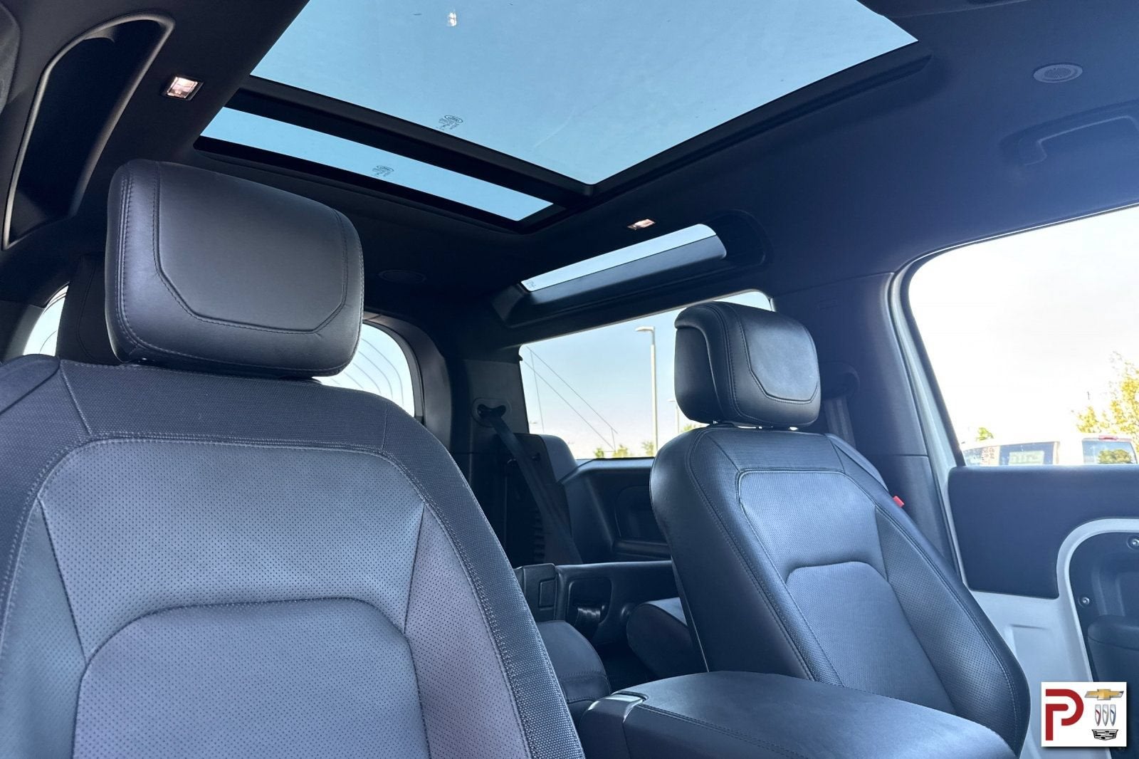 2023 Land Rover Defender 90 X-Dynamic SE