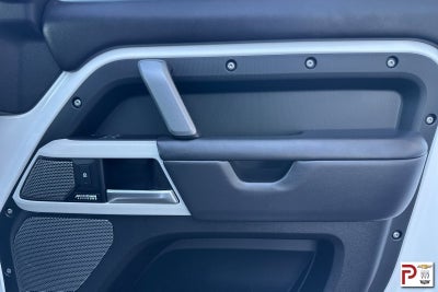 2023 Land Rover Defender 90 X-Dynamic SE