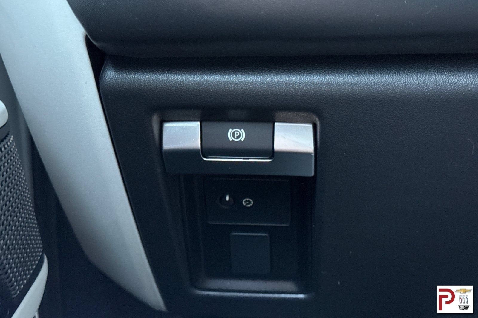 2023 Land Rover Defender 90 X-Dynamic SE