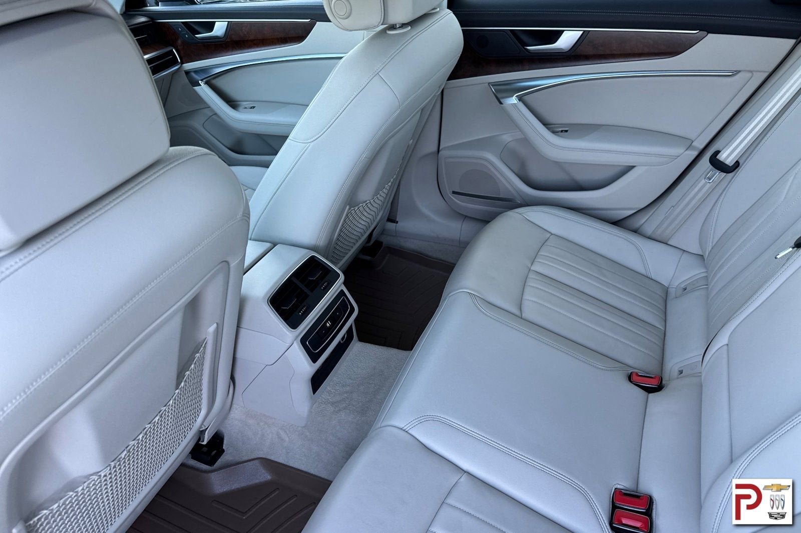 2023 Audi A6 Sedan Premium Plus 45 TFSI quattro S tronic