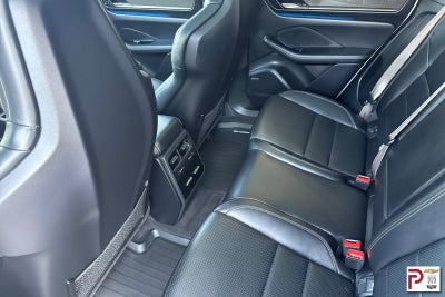 2025 Porsche Macan Electric Turbo