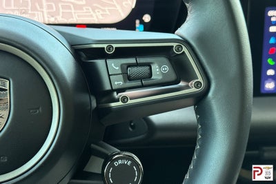 2025 Porsche Macan Electric Turbo