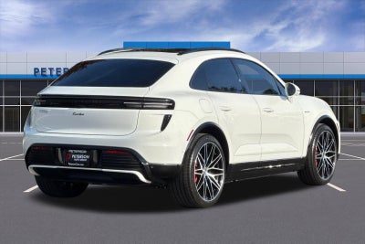 2025 Porsche Macan Electric Turbo