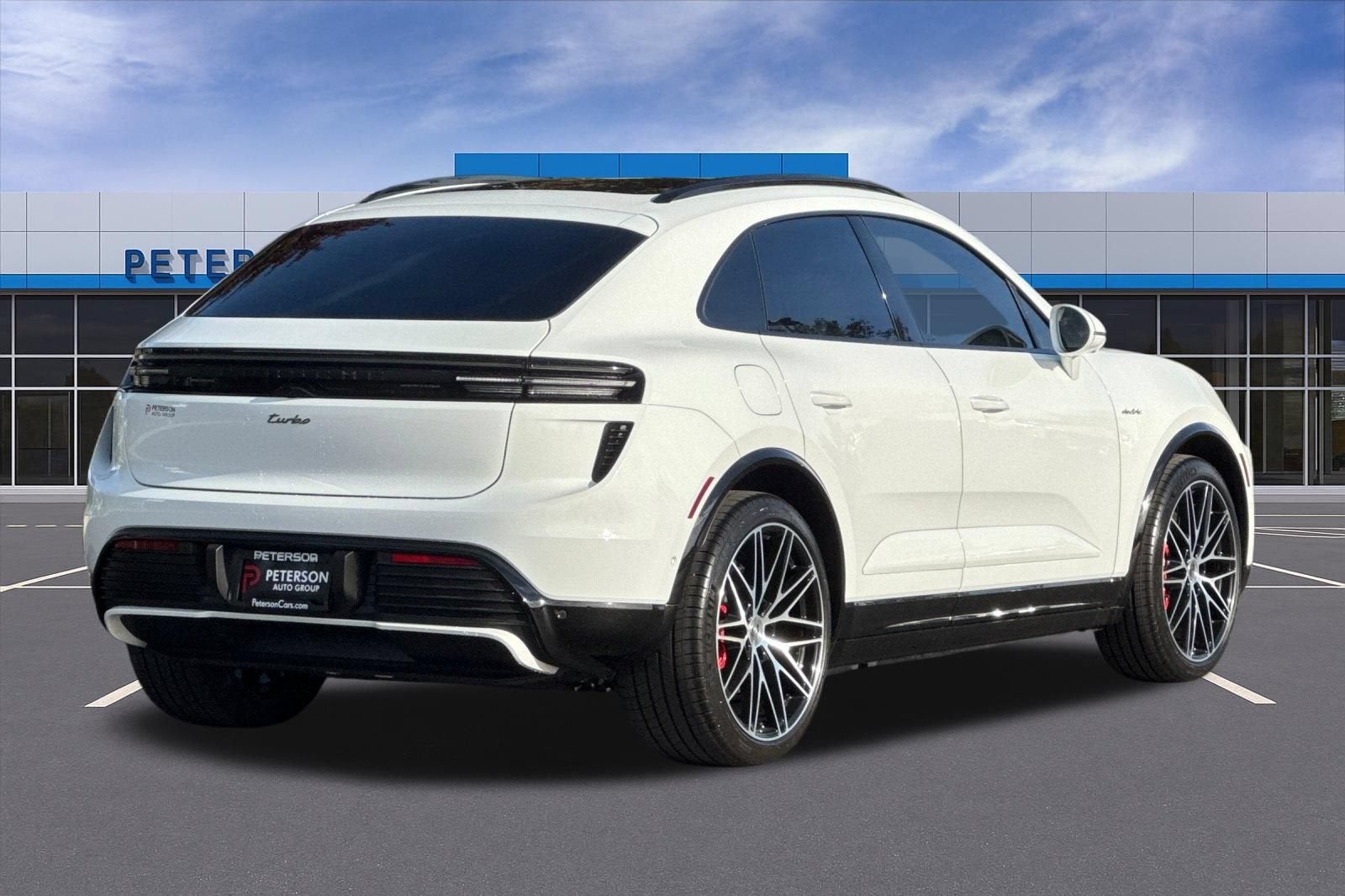 2025 Porsche Macan Electric Turbo